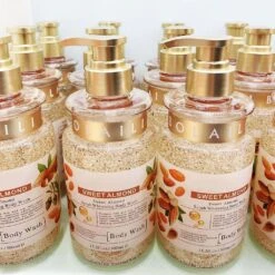 Scrub Body Wash Moisturizing Shower Gels Brightening Skin Beauty Treatments 6 Scrub Body Wash Moisturizing Shower Gels Brightening Skin Beauty Treatments -Cosmetics Promotion Store 873718366 max